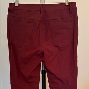 Lululemon Men’s ABC Classic-Fit 5 Pocket Pant 30L
Warpstreme